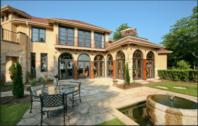 Photo of home on Lake Drive Milwaukee